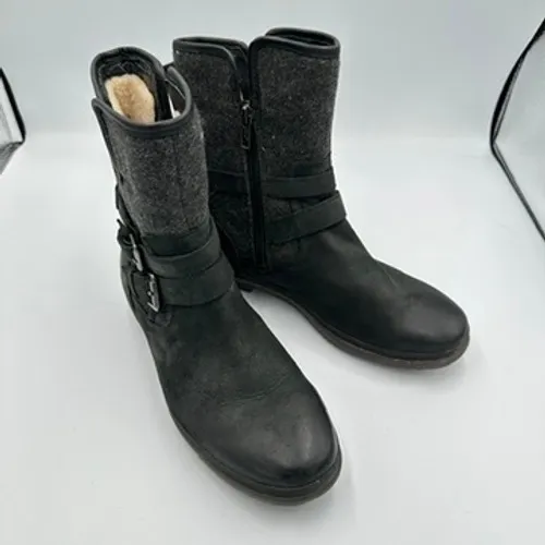 UGG Women's Black Leather Wool Lined Moto Buckle Boots Size 8 - Image 2