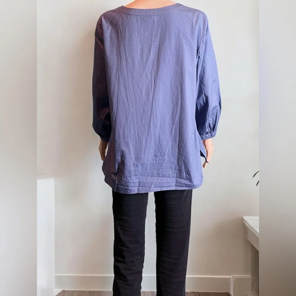 Oscar an  Company Cotton Top. Blue W/ White Embroidery. - Image 7