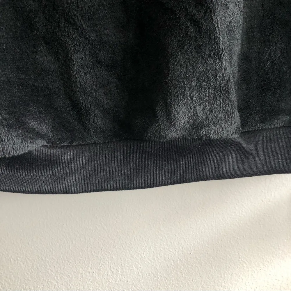 Stars Wars Mandalorian Fleece Sweatshirt Size Small - Image 5