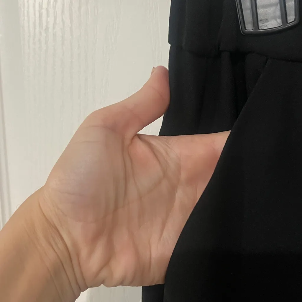 NWT Elizabeth and James Ebony Trousers - Image 3