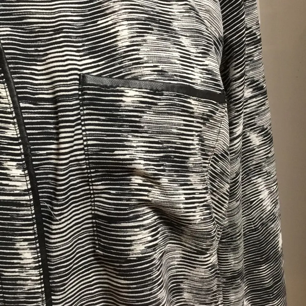 Olive & Oak Button Down Shirt - Image 4