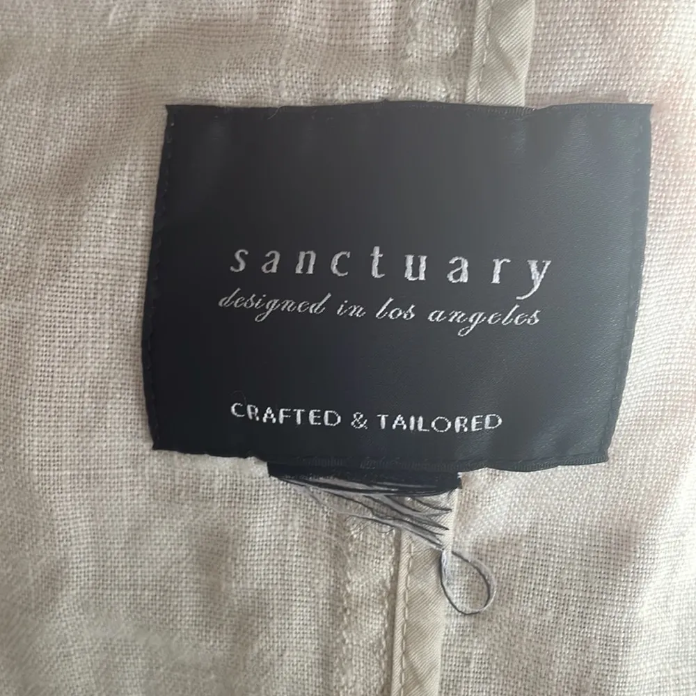 Crème Colored Sanctuary Clothing Short Blazer - Image 5