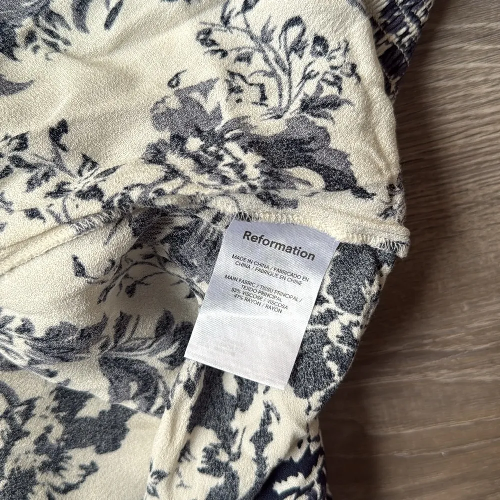 Reformation Mochi Dress - Image 12