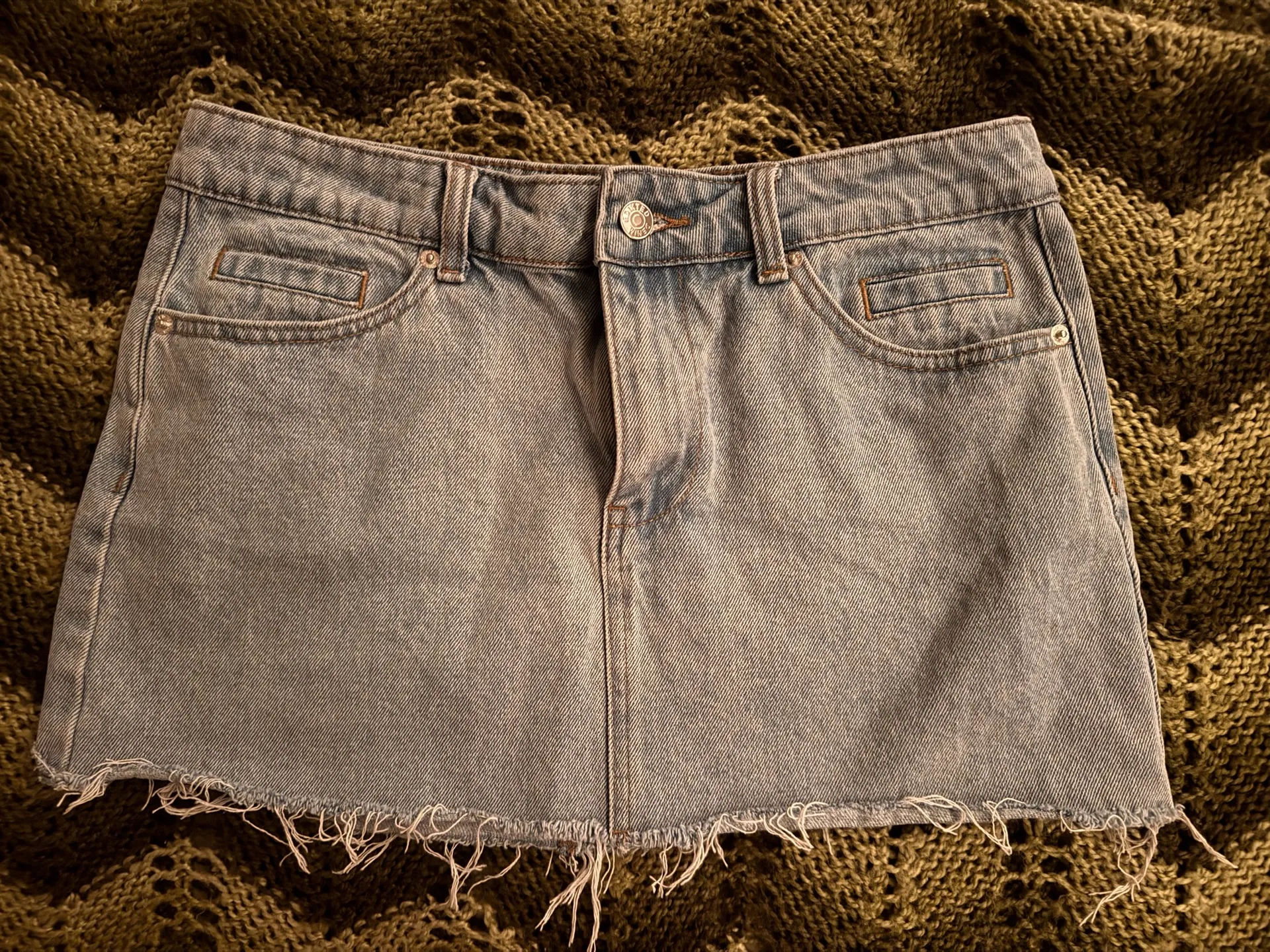 Edikted Skirt Denim Mini - Image 2