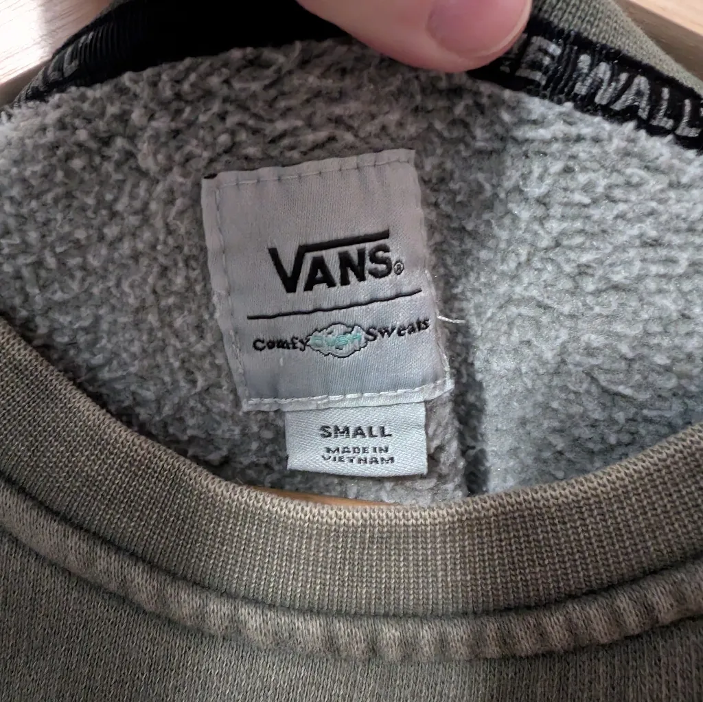 Vans Retro Comfy Crewneck Sweater Unisex Small Khaki Green - Image 3