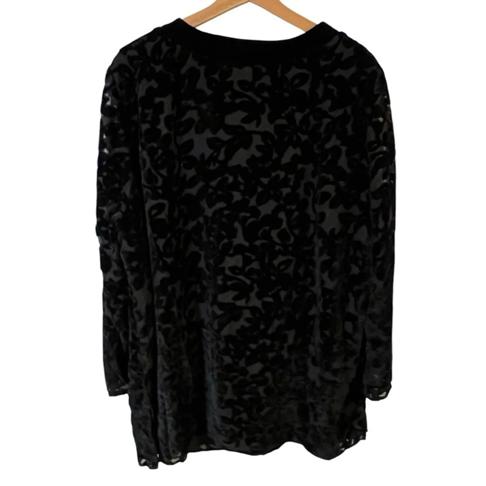 Maggie Barnes Womens Velvet Burnout Tunic Top Sz 1X Cocktail Loose Whimsigoth - Image 2