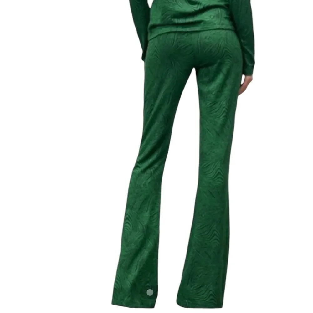 Zara Jacquard Green Black Flare Pants Retro Bootcut Stretch Leggings Size M - Image 3