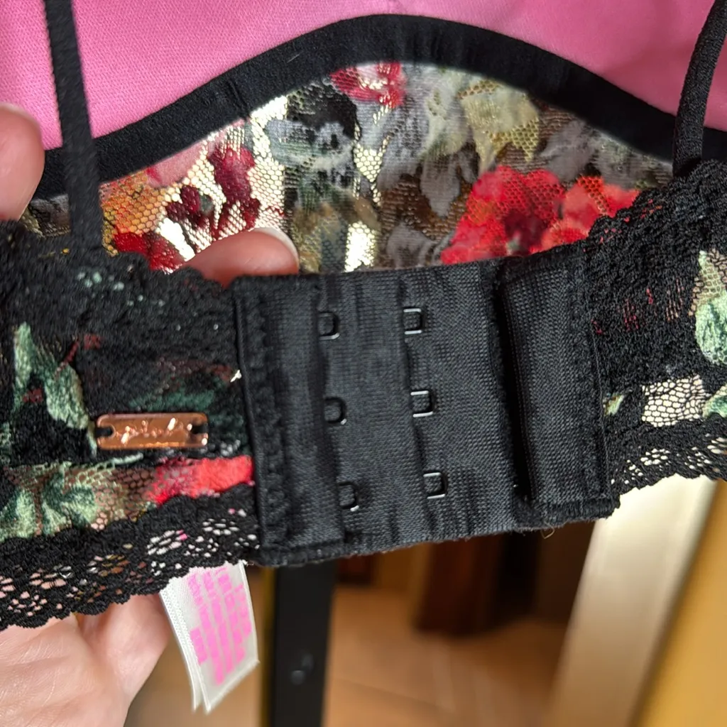 NWOT PINK Victoria's Secret Floral Black Lace Wired Push Up Bralette Size Small - Image 9