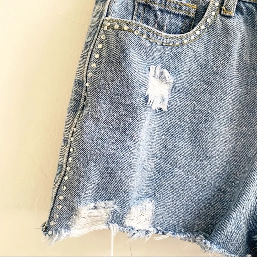 superdown Revolve  Rhinestone Studded Shorts Size 24 - Image 4