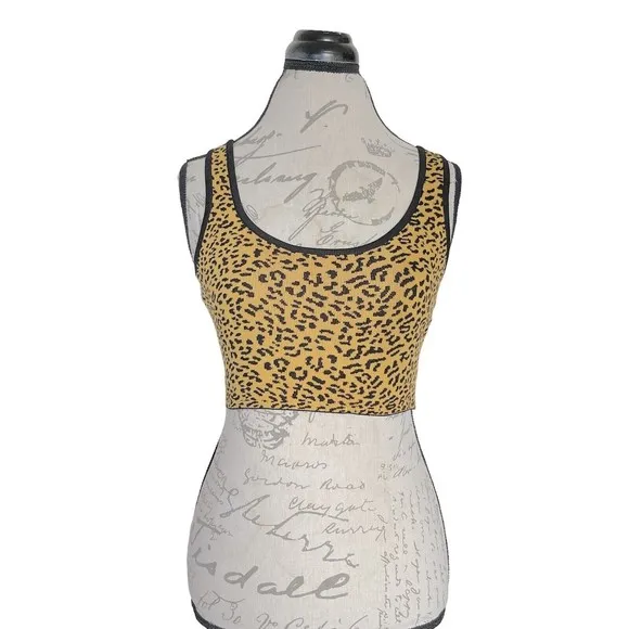 Hera Collection Womens Cheetah Animal Print Crop Top Size Medium Sleevesless - Image 2