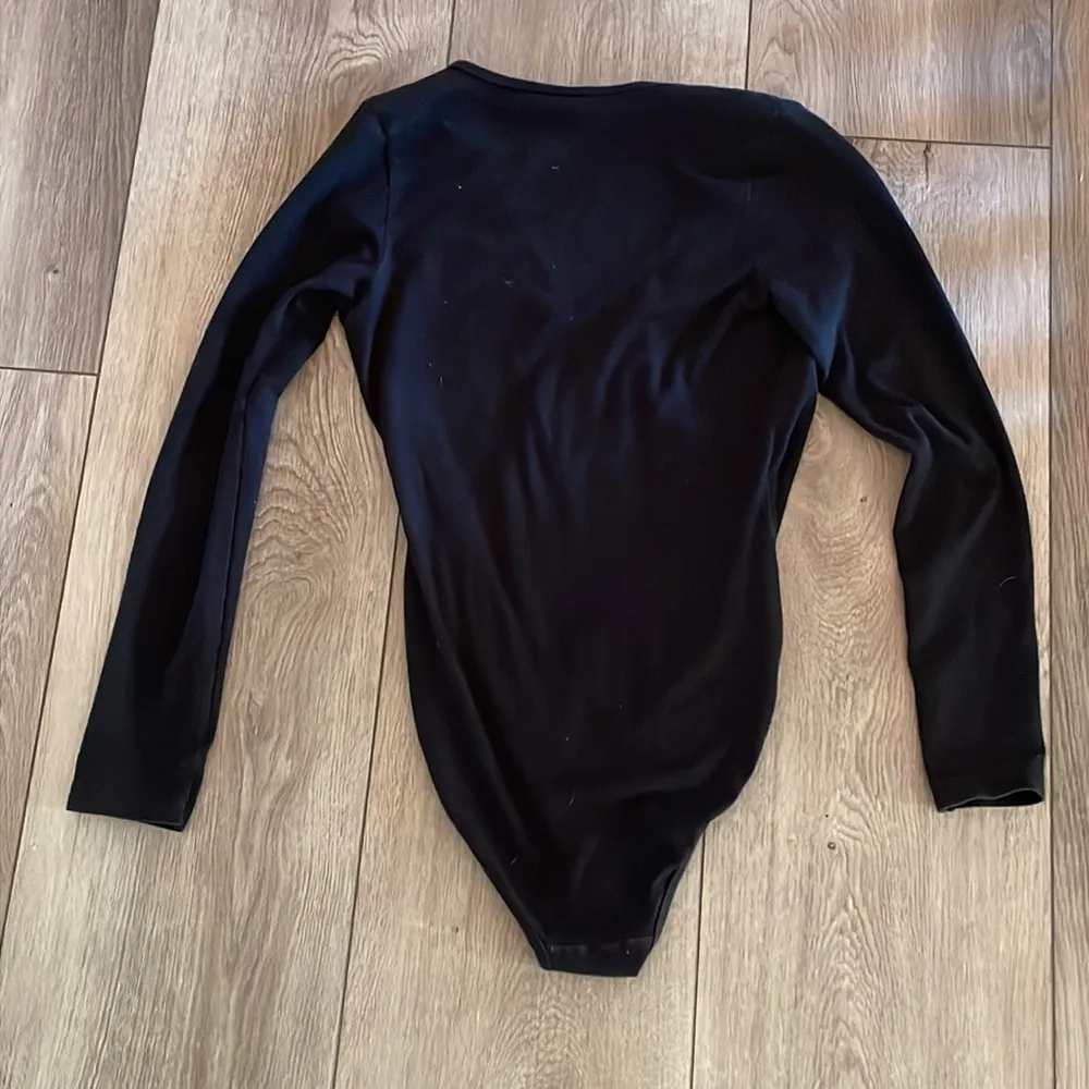 Stunning Black Long Sleeve Low Cut American Apparel Bodysuit - Image 3