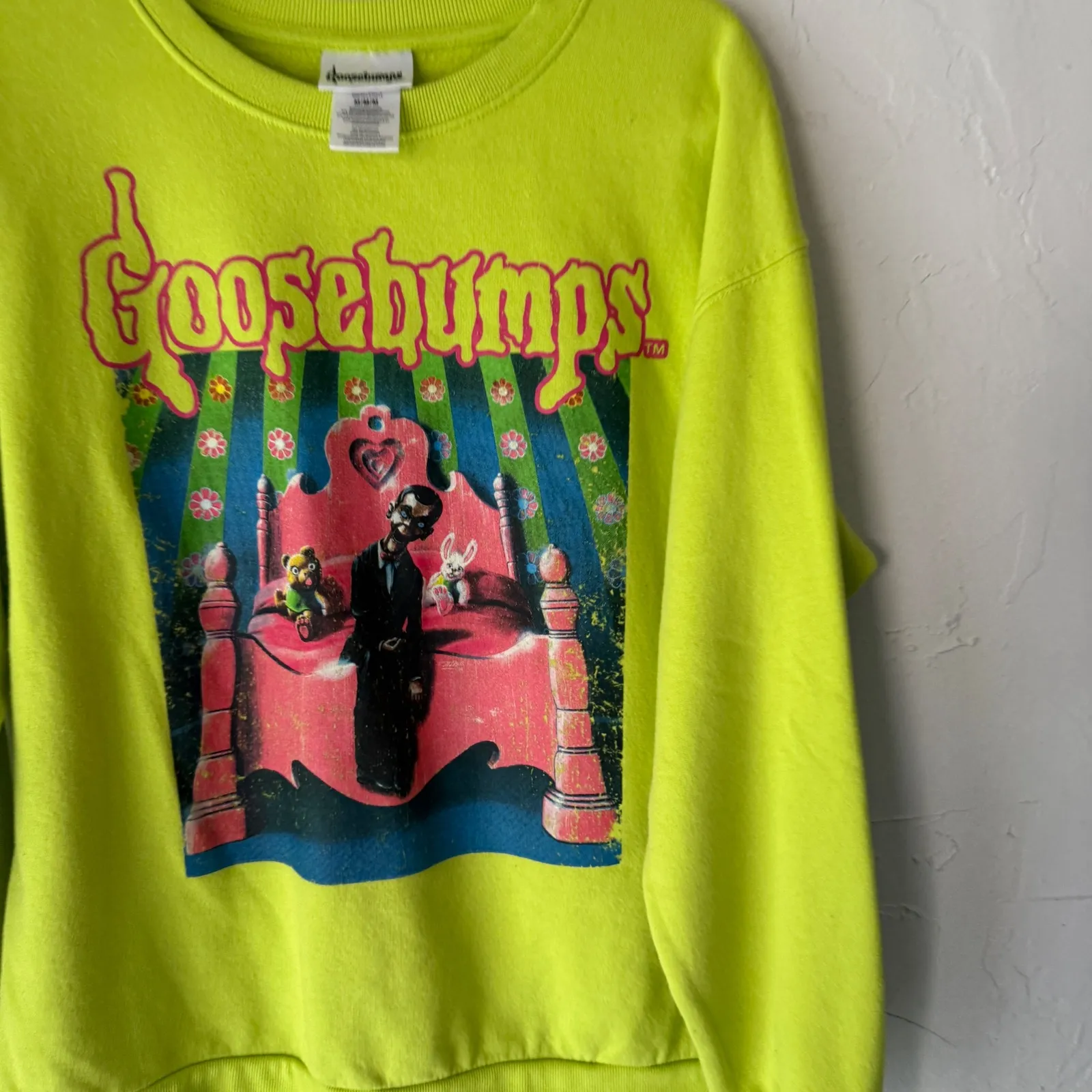 Goosebumps Neon Green Graphic SweatshirtM Horror Book Fan Apparel Grunge Goth Size M - Image 2