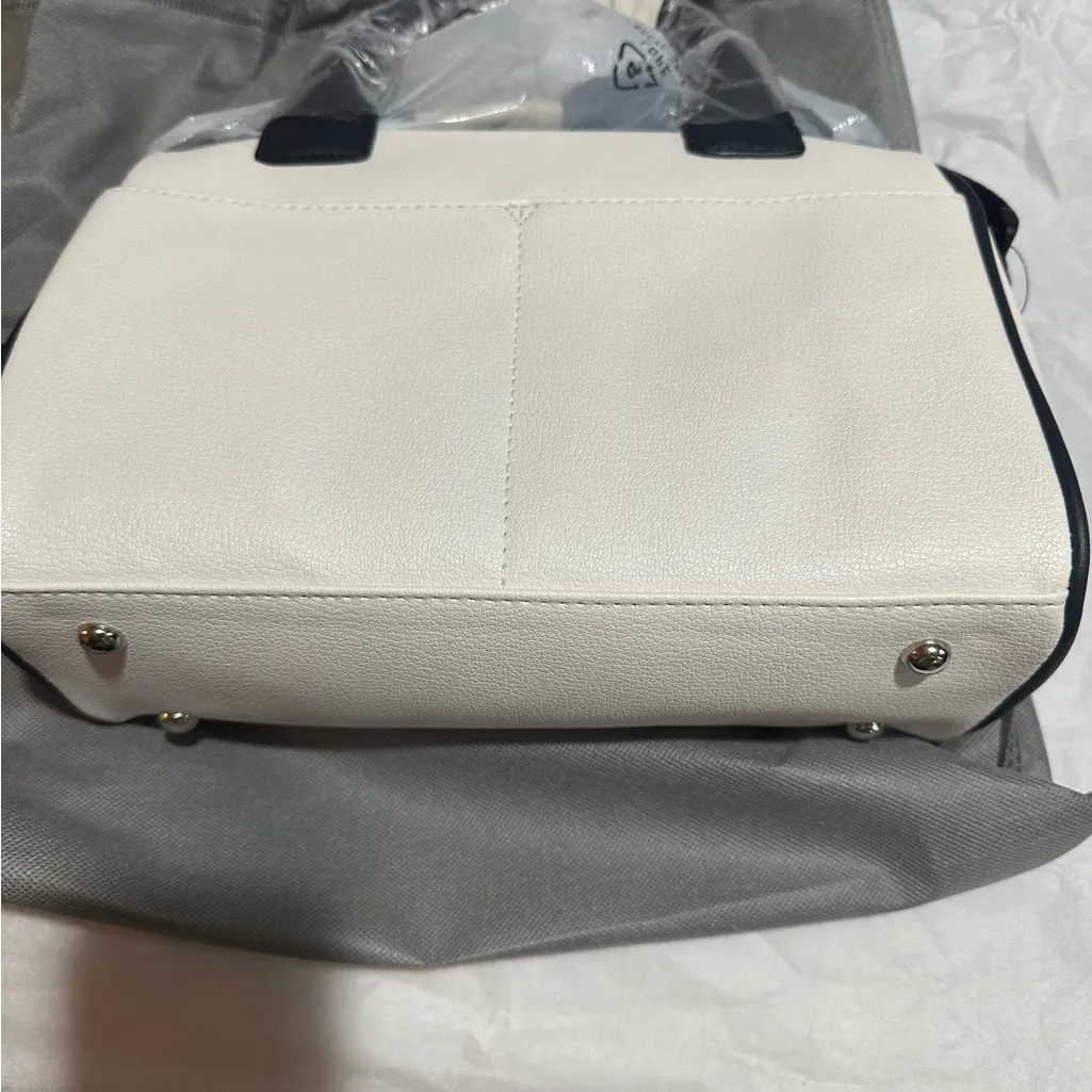 Nautica White Multi Satchel - Image 2