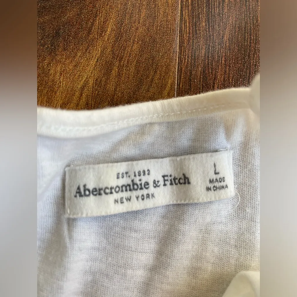 4/$20 Abercrombie & Fitch Swing Lace Layer High Neck Tank - Image 4