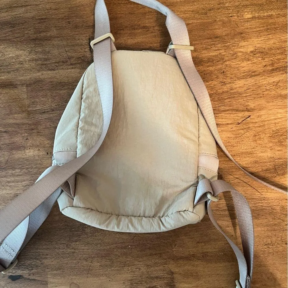 Lululemon City Adventurer Backpack - Micro 3L (SOLD OUT ONLINE) - Image 5