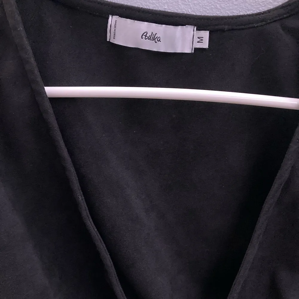 Adika Black Cropped Wrap Top - Image 4