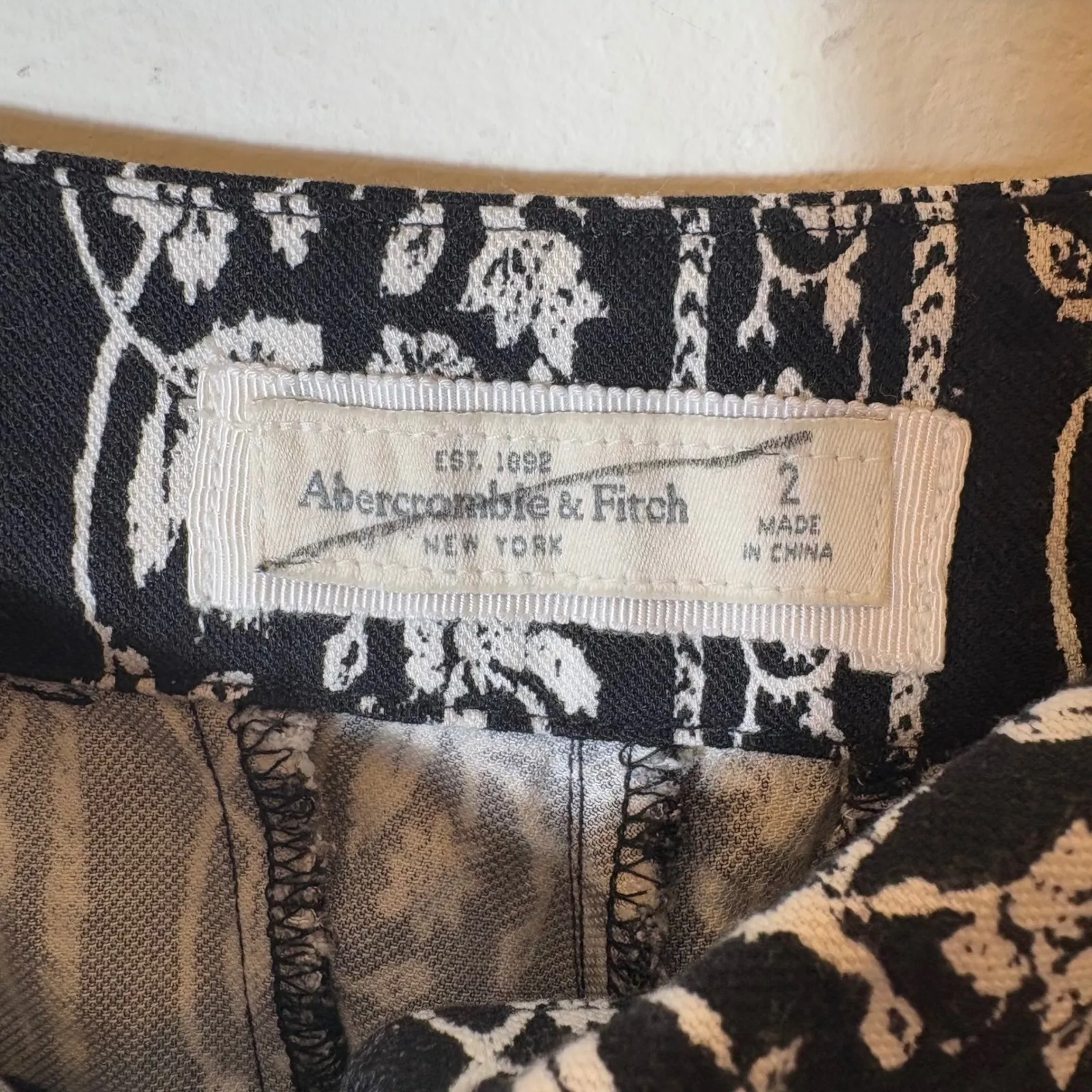 Abercrombie & Fitch‎ Black Floral Print Wide Leg Boho Casual Pants Size 2 - Image 6