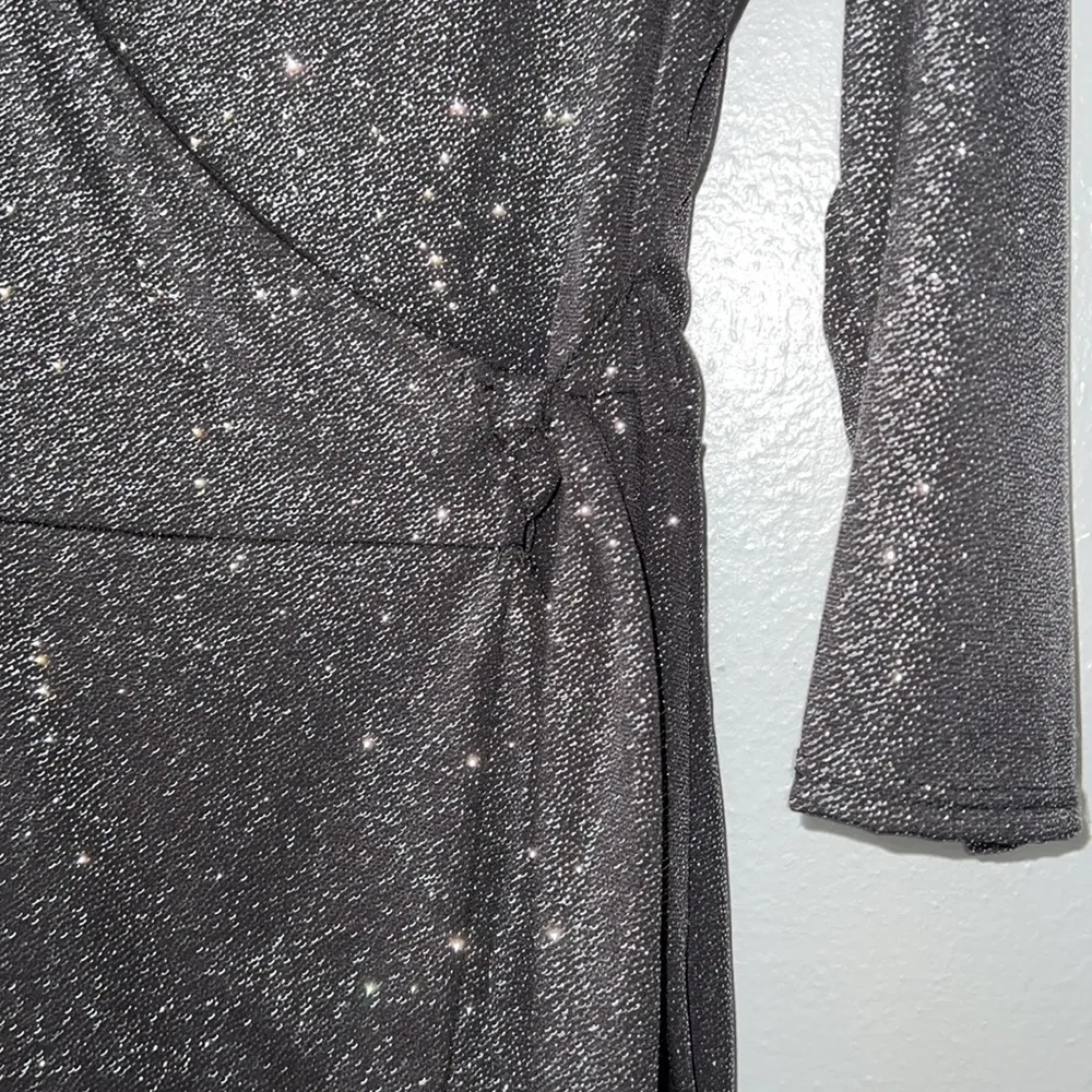 black sparkly ruffle wrap dress Size L - Image 4