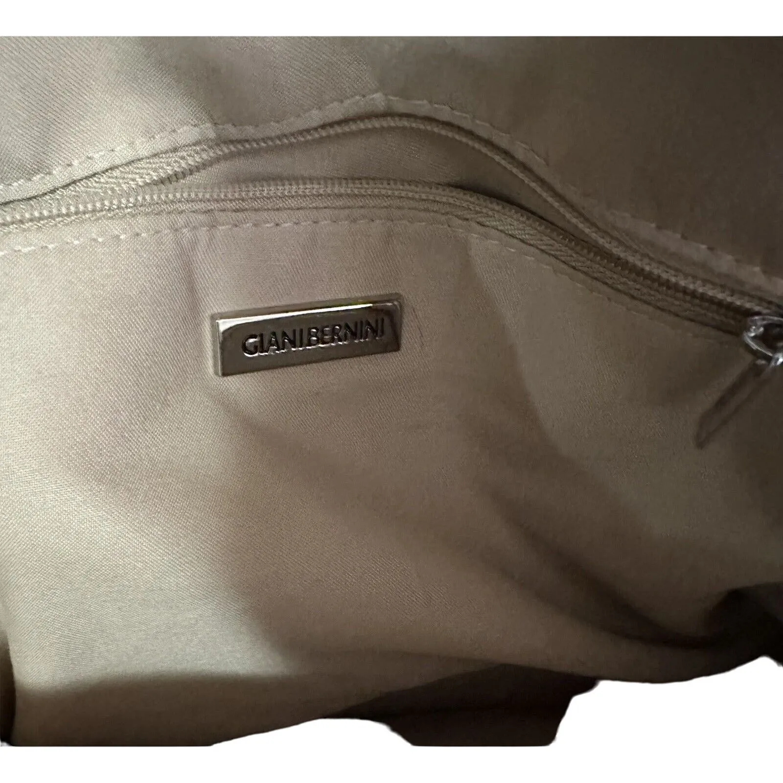 Giani Bernini Womens Quilted Dome Satchel Handbag Maroon Leather Zipper - Image 10