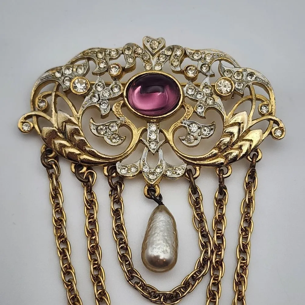Vintage Sphinx Edwardian Style Brooch Purple - Image 2