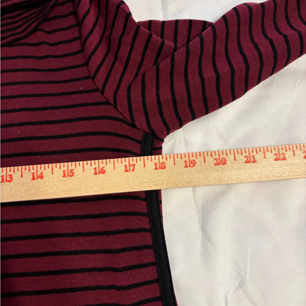 Cupio Maroon and Black Cowl Neck Sweater - Image 4