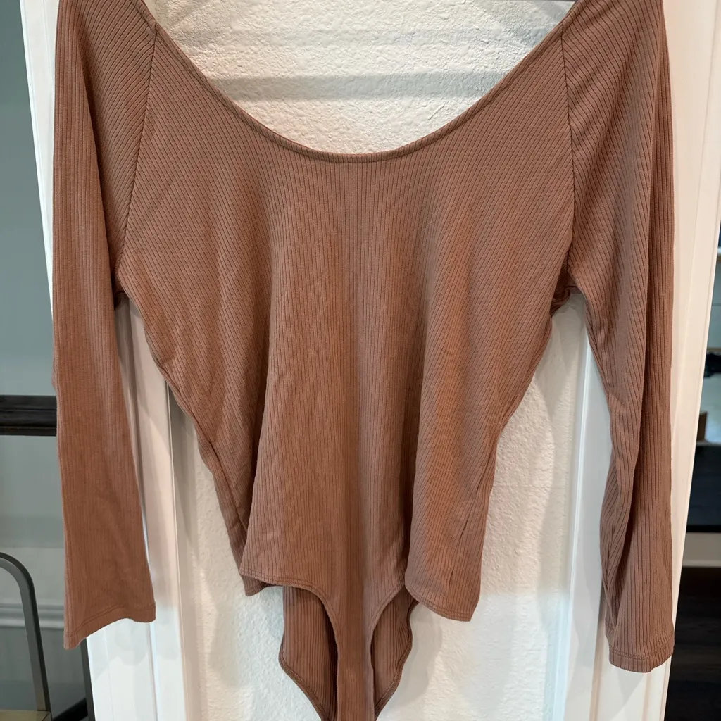 Banana Republic Long Sleeve Ribbed Bodysuit Brown Size Large - Image 4