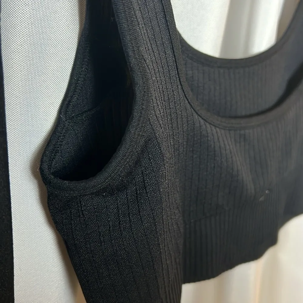 3 Peice Workout Wear Black Size L Size L - Image 4