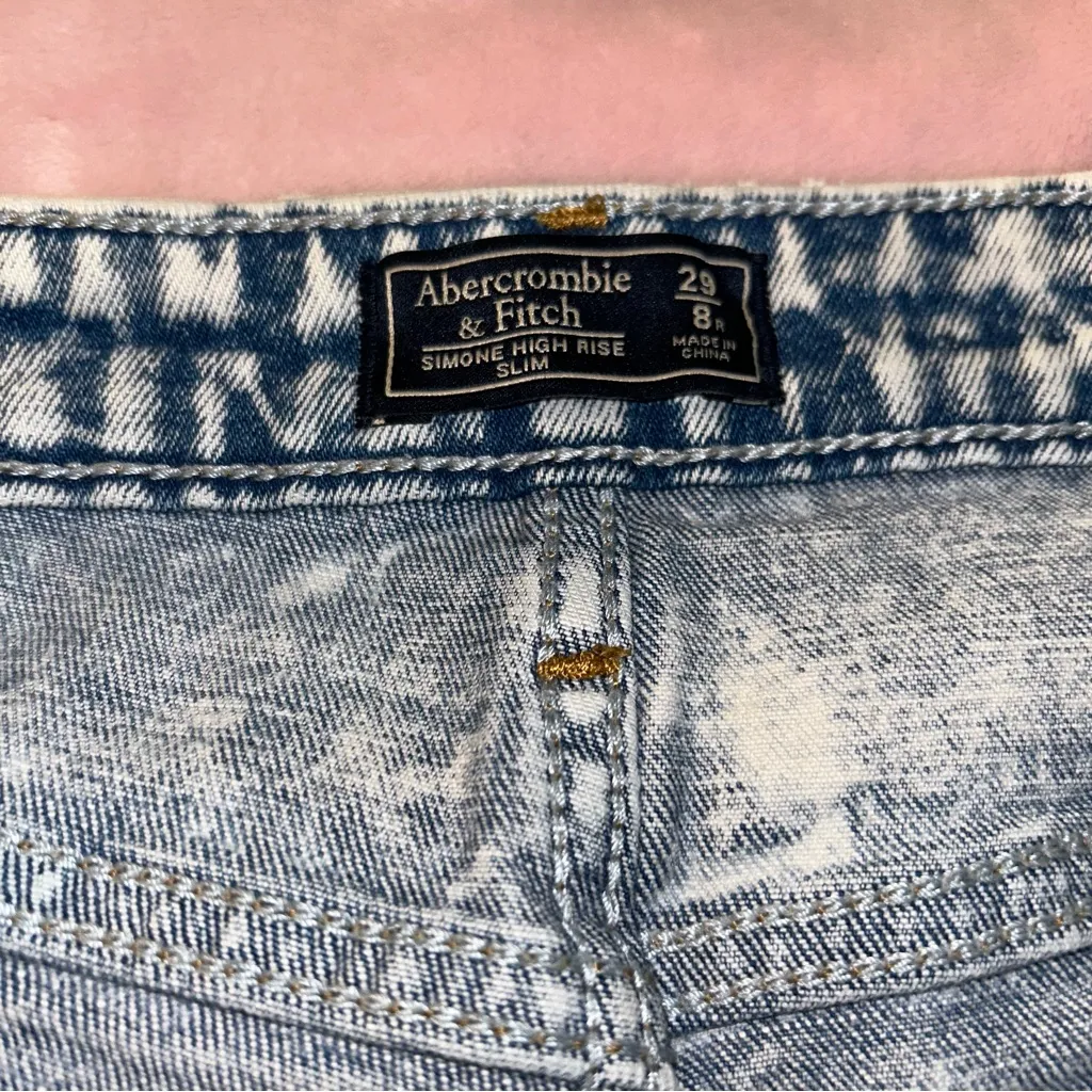 Abercrombie & Fitch Simone high rise slim fit acid washed jeans 29/8R distressed - Image 4