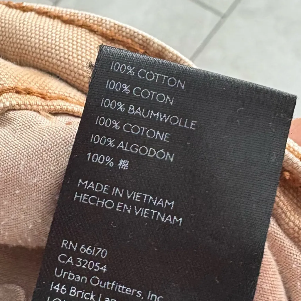 BDG Tan Cargo Joggers Size‎ Medium - Image 9