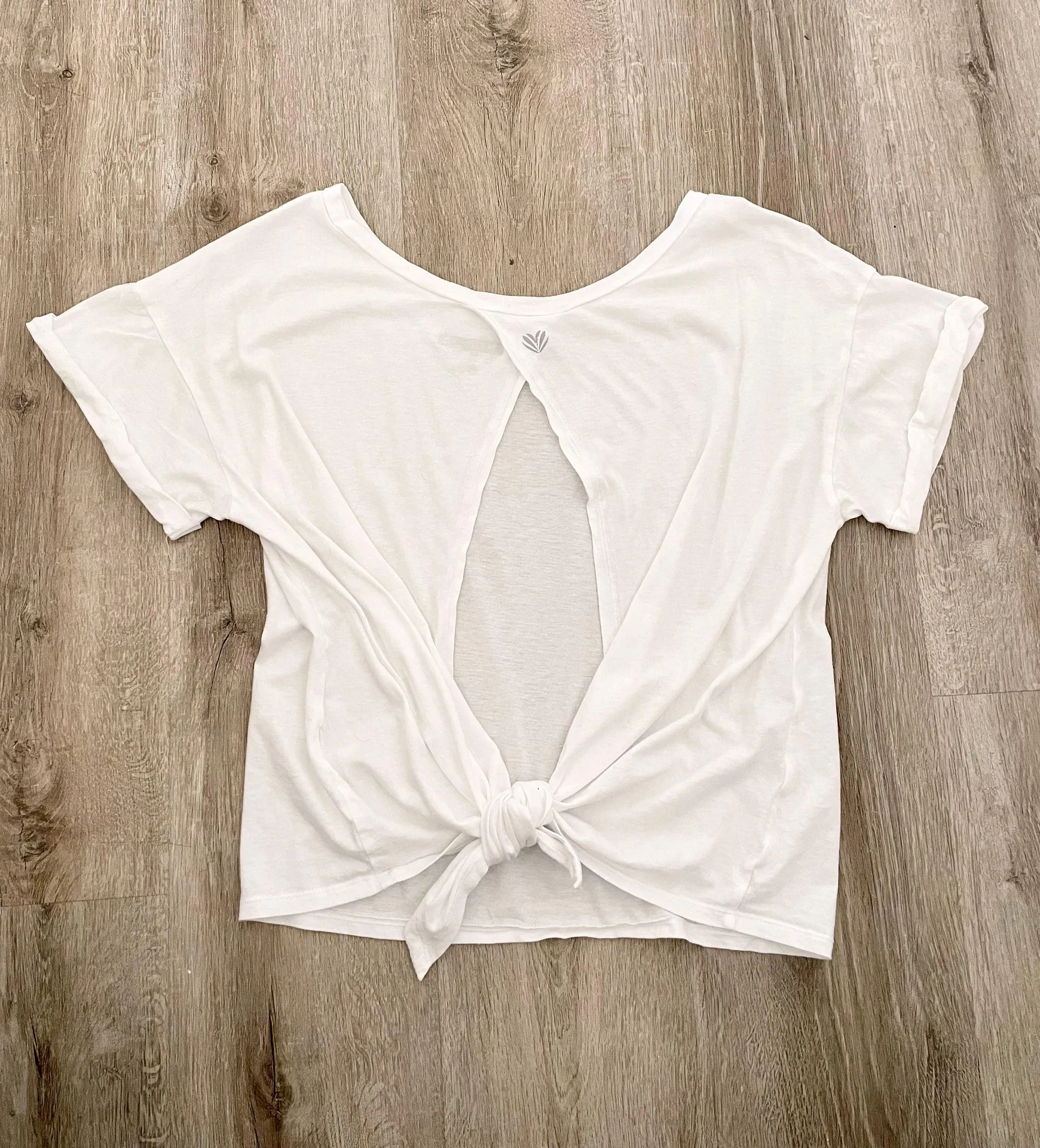 white tie back white work out tee S - Image 6
