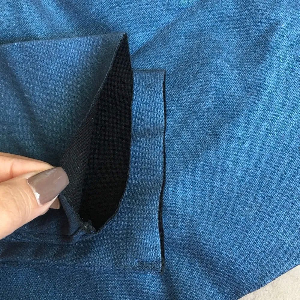 NWT $185 Aiko Liquid Sapphire Leggings Blue Size M - Image 7