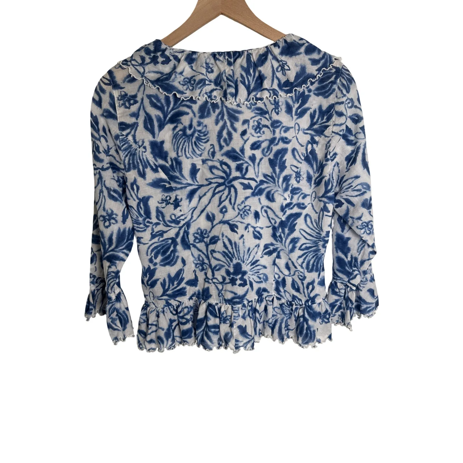 Lauren Ralph Lauren Ruffle Washed Blue & White Floral Blouse Size S/P Romantic - Image 5