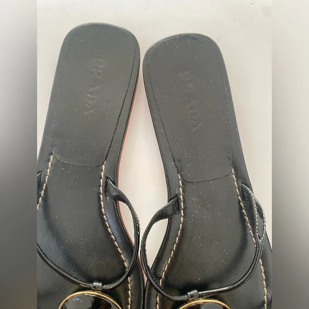 Prada Heeled Sandals Gold Logo Black Leather T Strap Flip Flop Slides EU 41 - Image 3