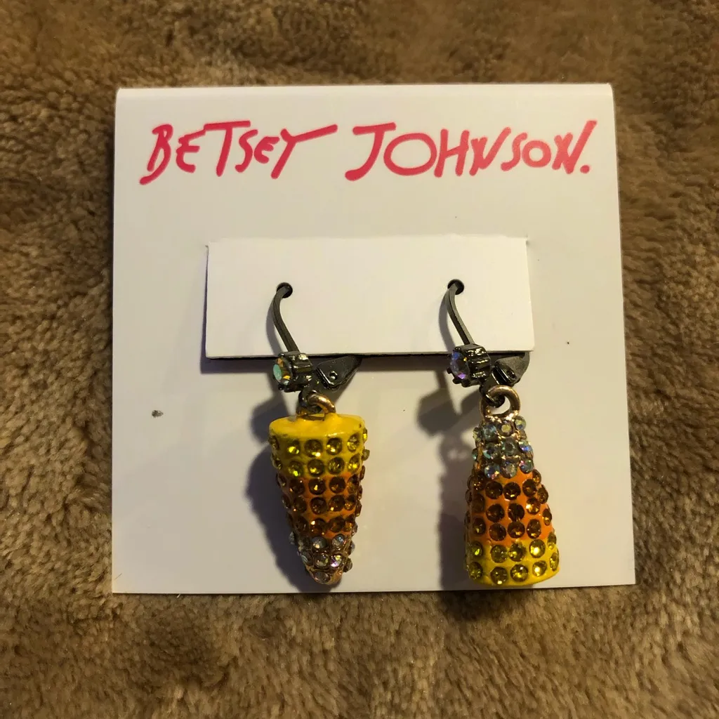 Betsey Johnson sparkly candy corn earrings. New with tags. - Image 2