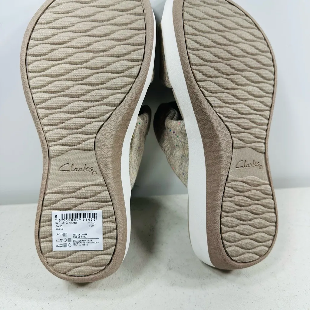 Clarks Women's Tan Cloudsteppers Sandals size 5 new - Image 7