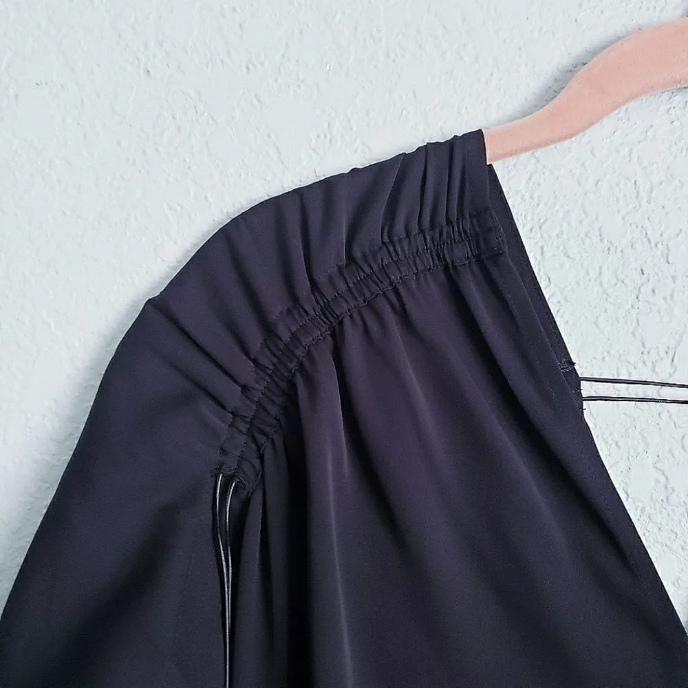 Vince‎ Black V-neck Stretch Silk Blouse - Image 3