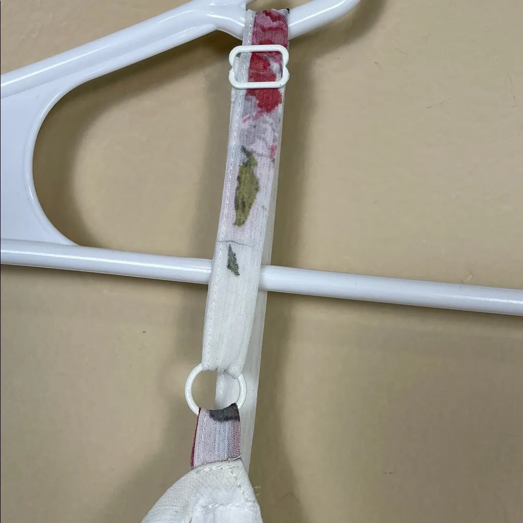 NWT Torrid Women’s Boho Floral Print Ruffle Hanging Flare Sleeve Tank Blouse - Image 8