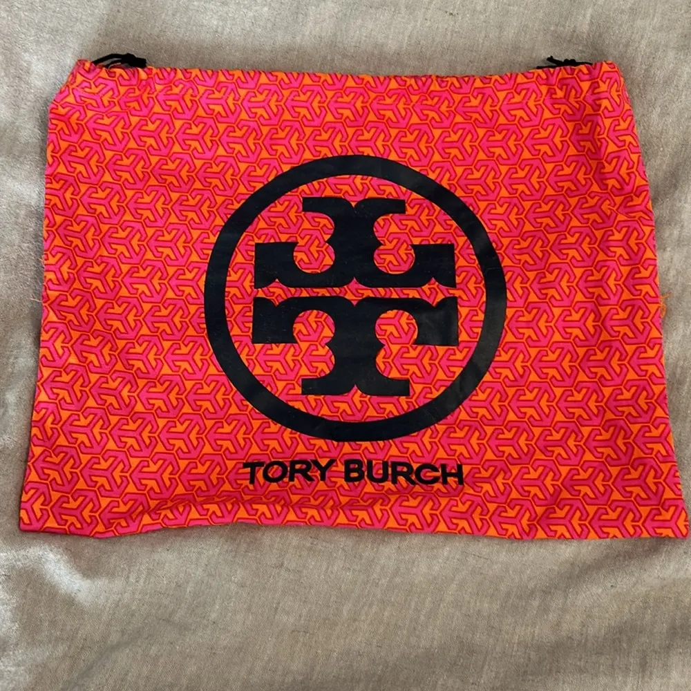 Tory Burch 'Amanda' Logo Flap Clutch in Royal Tan - Image 10