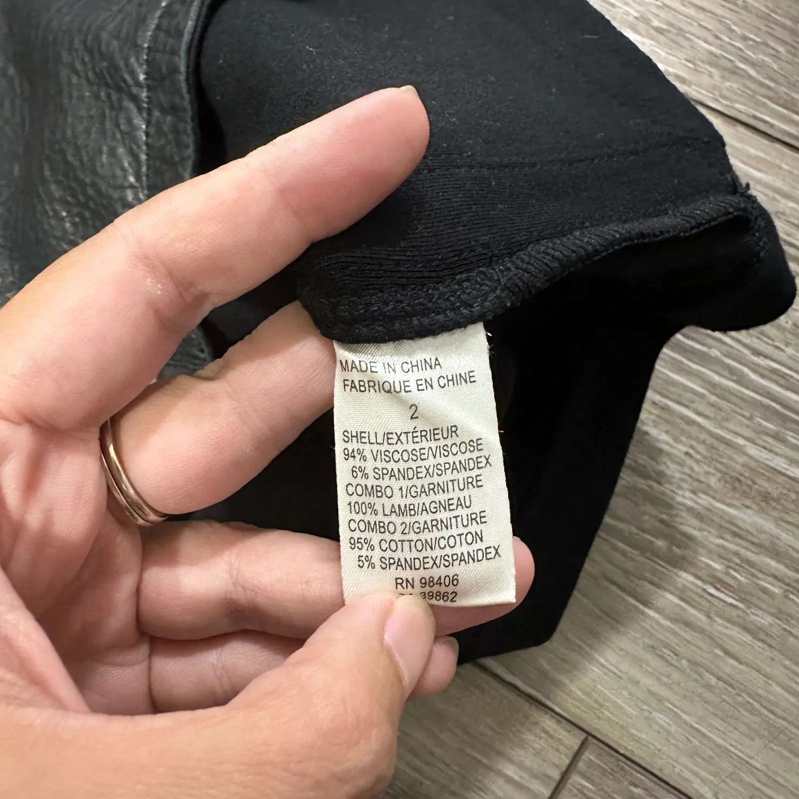 Theory black lamb leather sheath dress size 2 mob wife minimalist‎ quiet luxury - Image 7