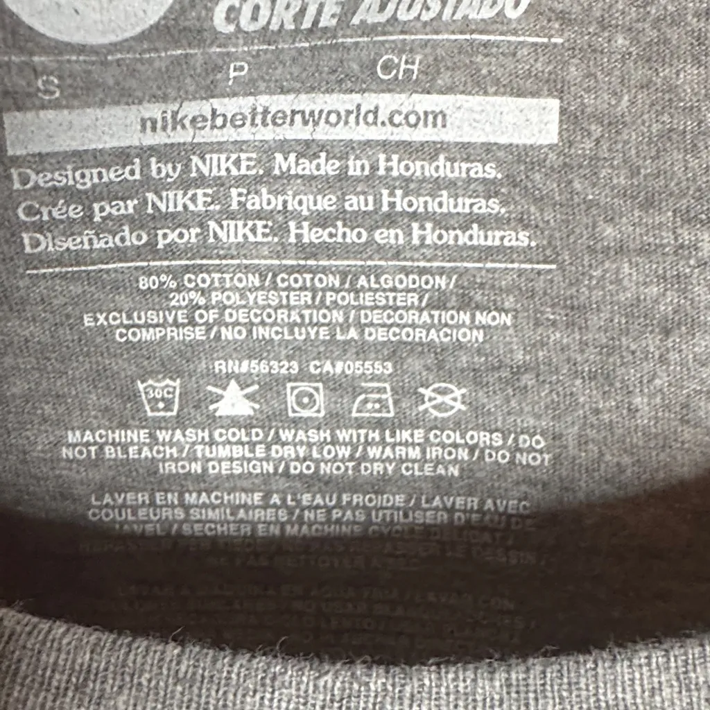 Nike Women's Gray Chicago Cubs Baseball Tee Size Small - Image 3