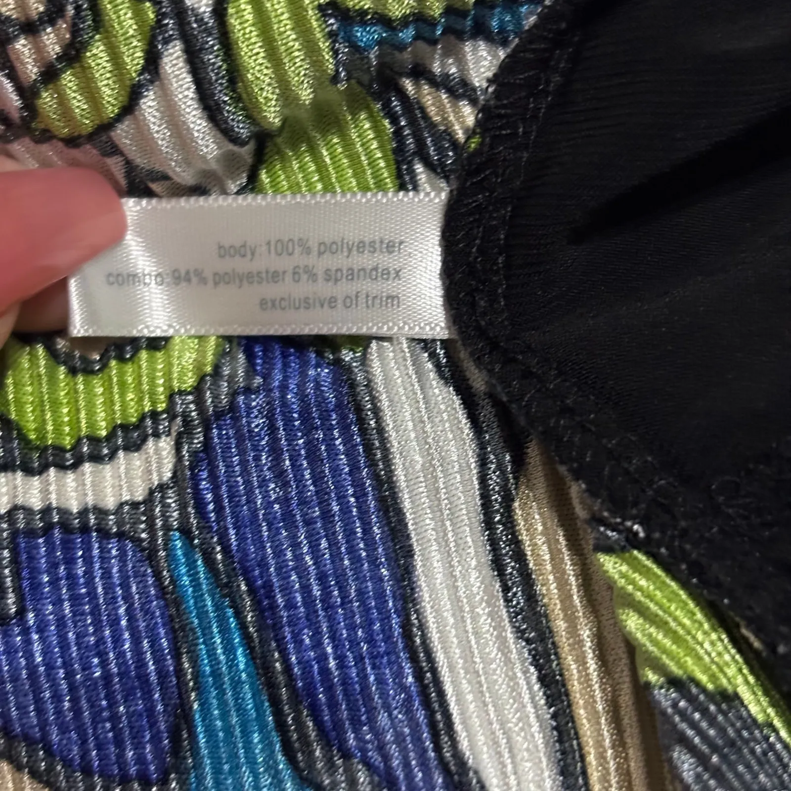 Fashion Bug Women's 1X Pleated Floral Print 3/4 Sleeve Blouse Bold Layered - Image 4