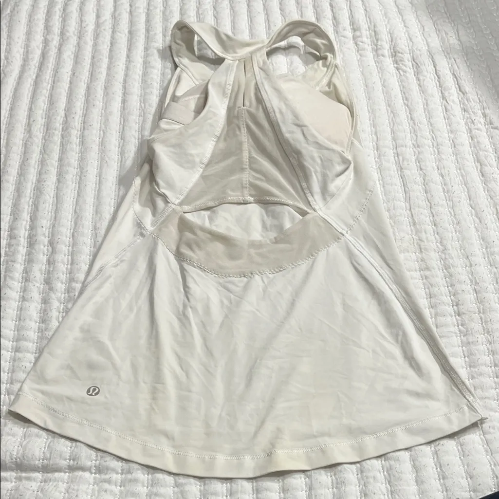 Lululemon Athletica Cream Tank Top - Image 5