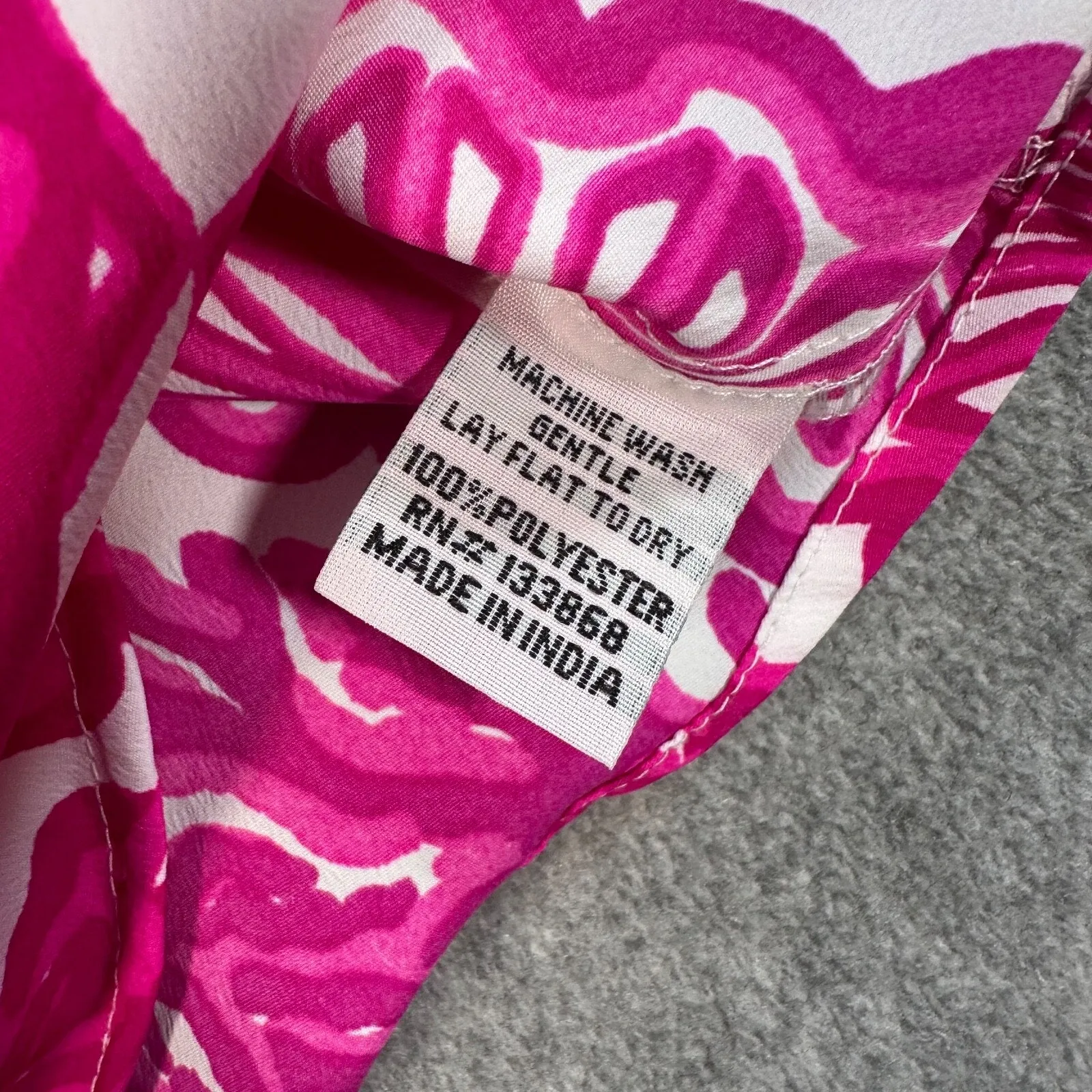 Southern Frock Racerback Tank Tom Women's Medium Pink/White V-Neck Sleeveless - Image 6