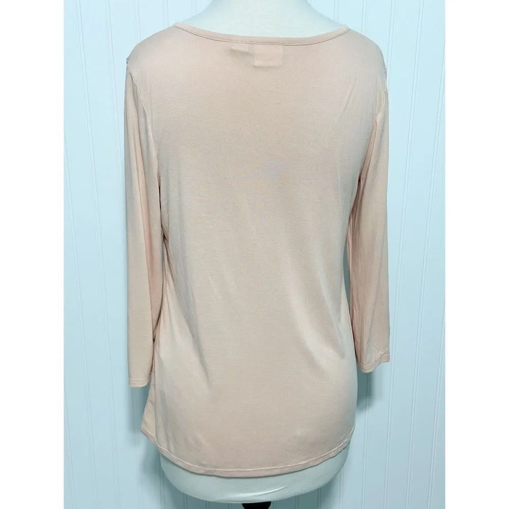 Chico's Cut Out Gold Bar 3/4 Sleeve Stretch Pullover Top Tea Pink Size 1‎ Medium - Image 6