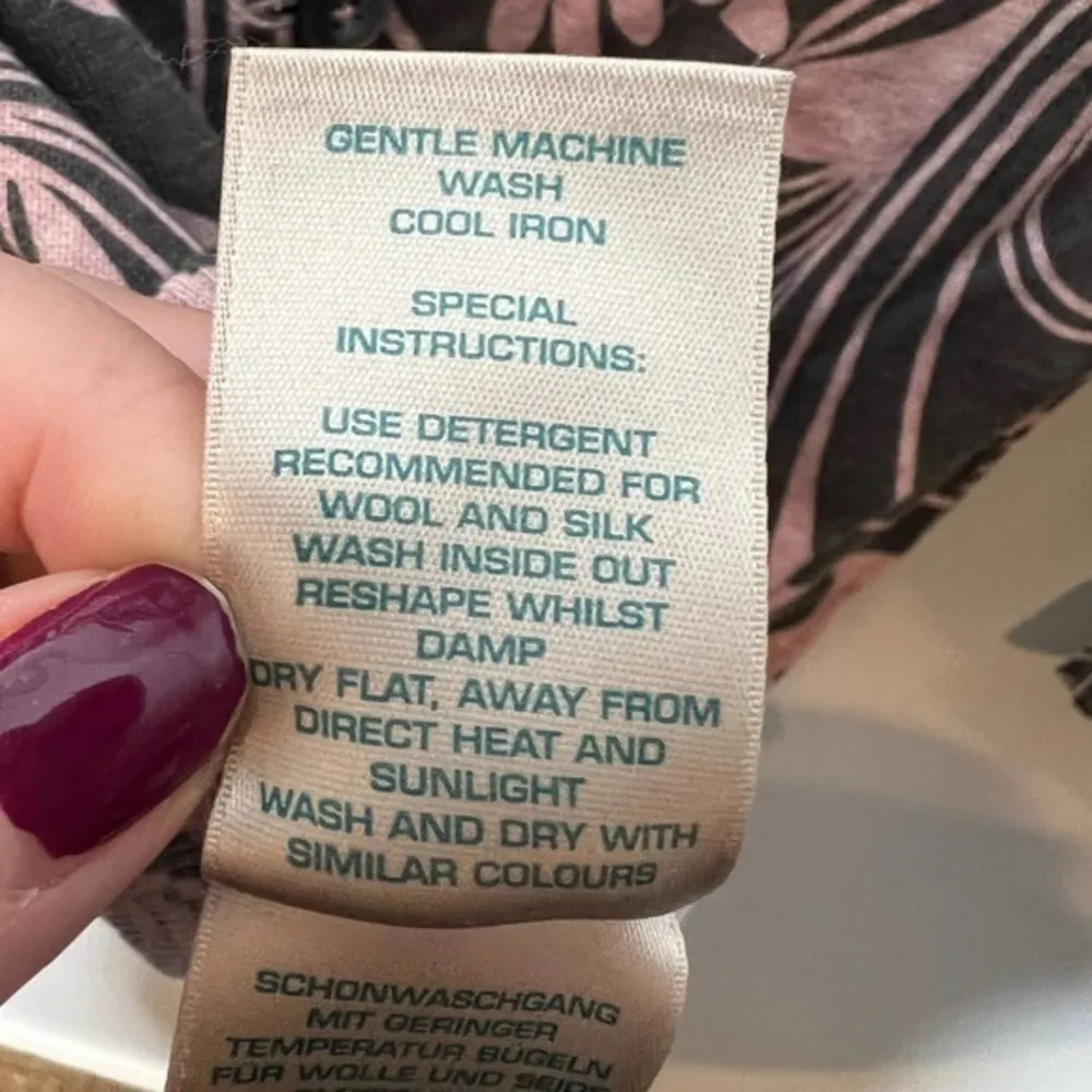 Boden paisley print sweater knit top pullover cashmere pink gray casual size 4 - Image 9