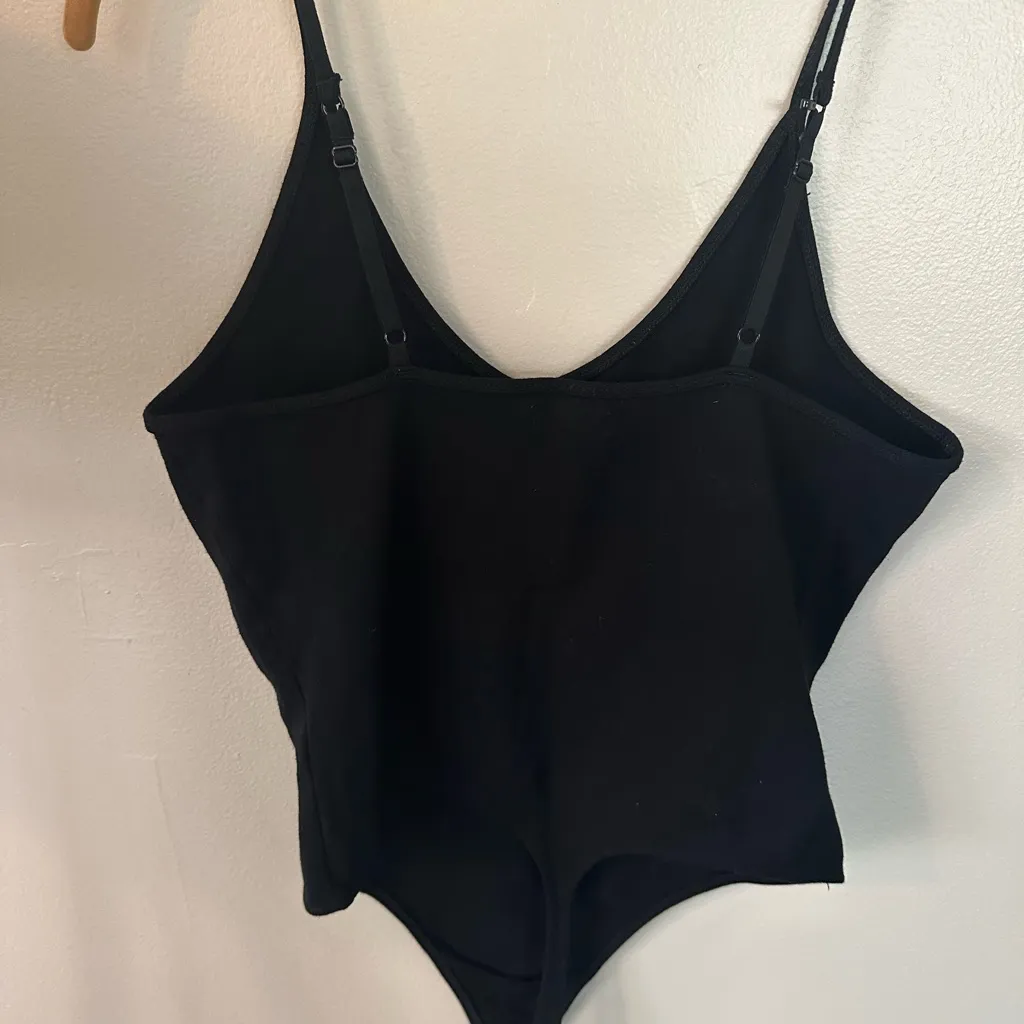 Aritizia Sunday Best Annie Black Contour Body Suit Size M - Image 4