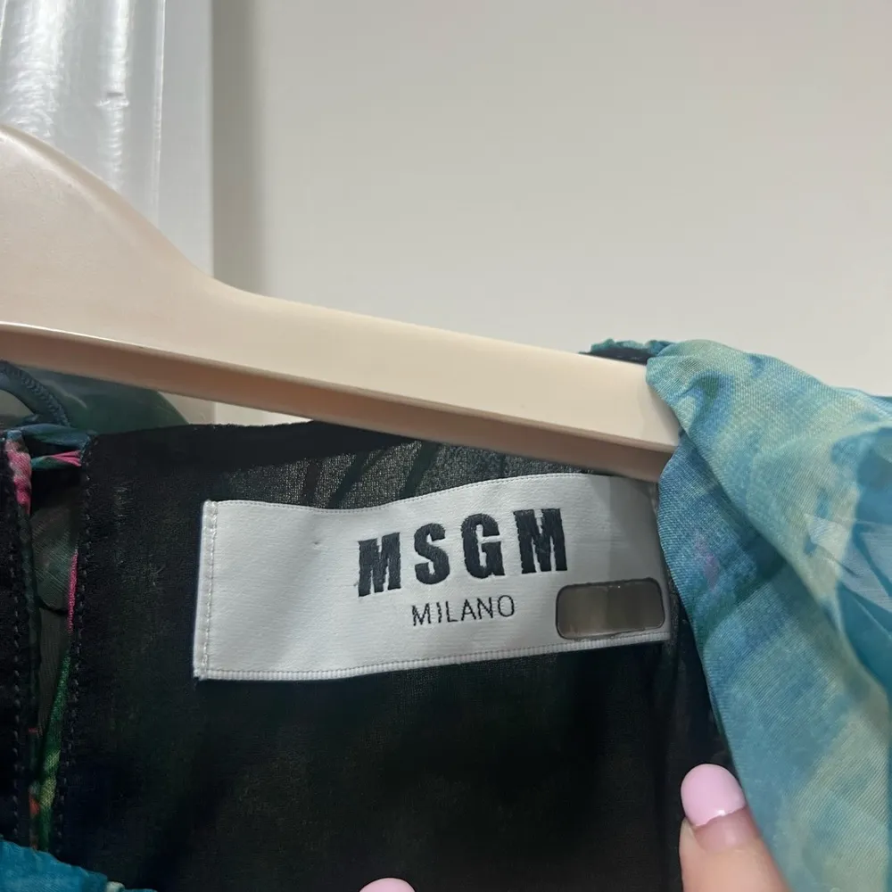 MSGM Printed Sea Blue Ruffle Dress Size 48 IT / 12 US $990 - Image 5