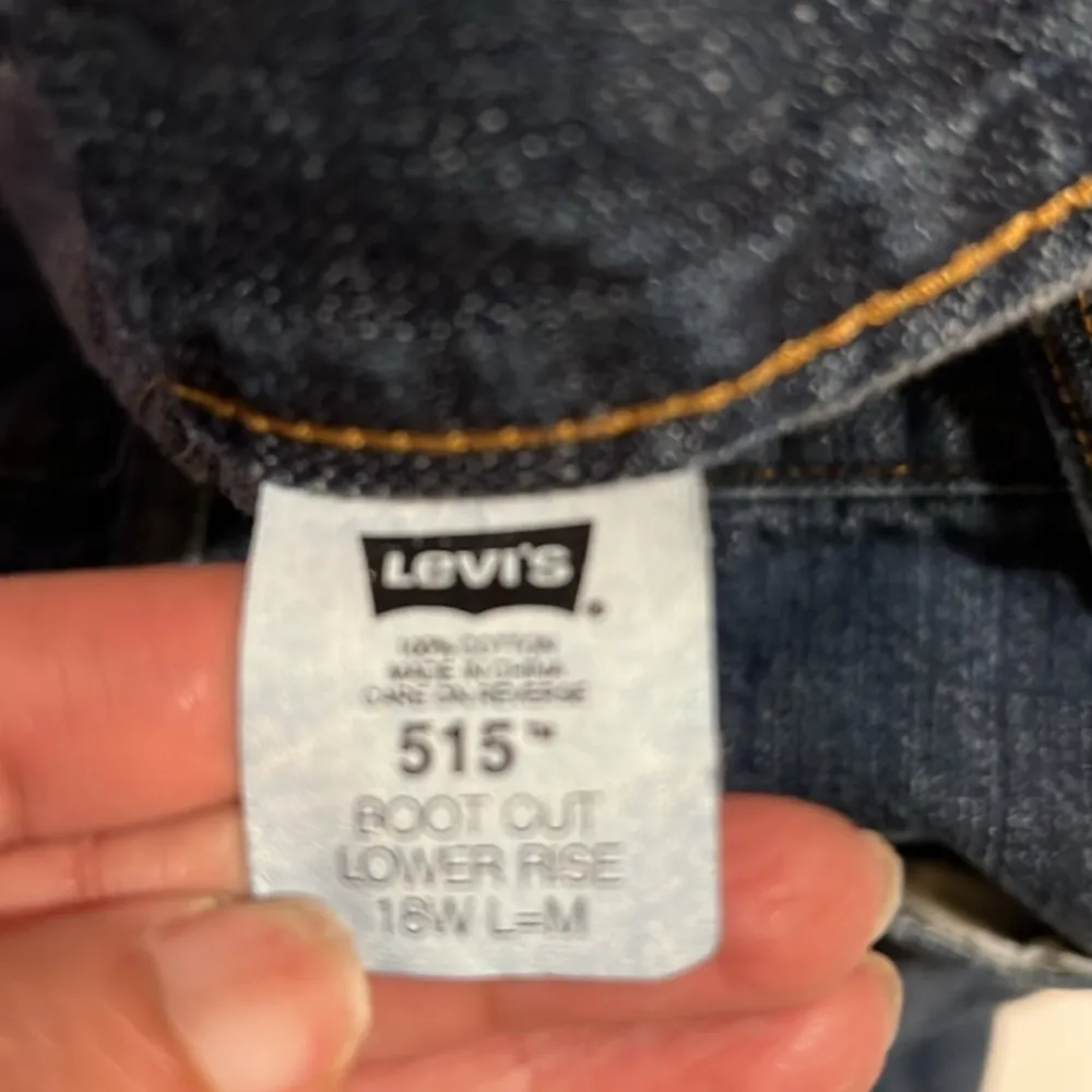 Levi’s boot cut 515 low rise women’s size 18 W - Image 11