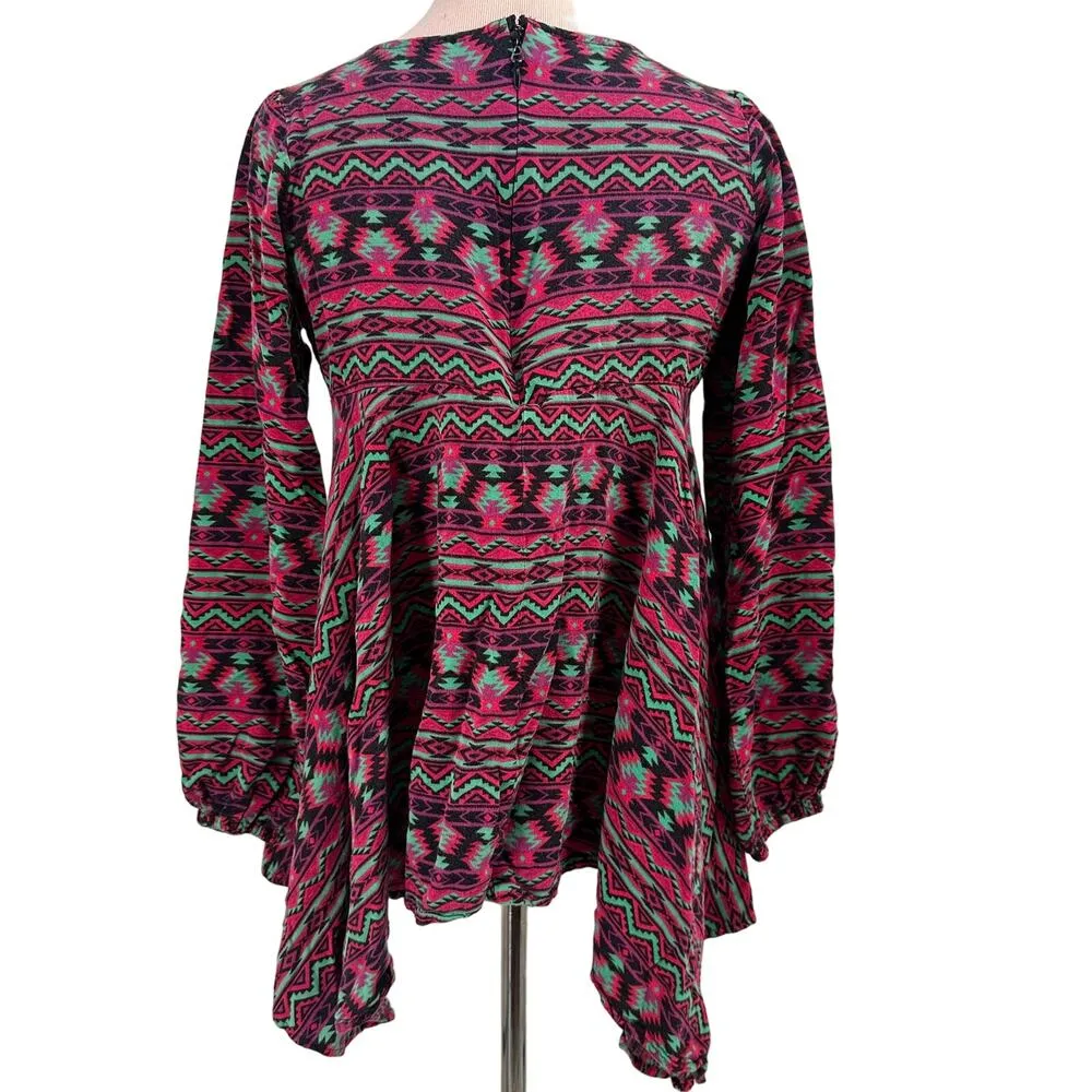 Wrangler Women's Southwestern Chevron Design Flowy Top Blouse Size XL - Image 3