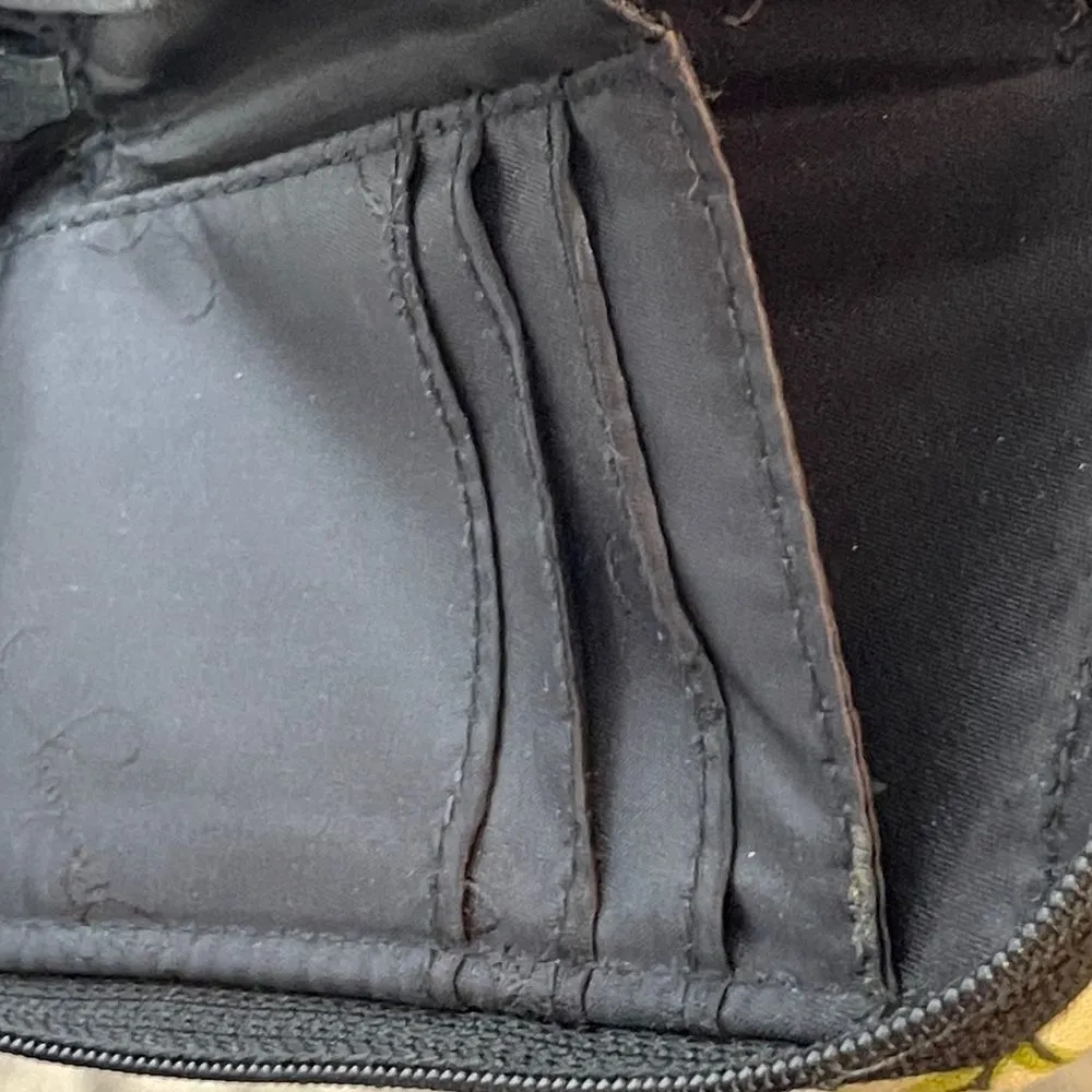 Vera Bradley ‎ Wallet - Image 6